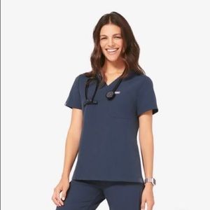 Dark Harbor Figs Limited Addition Scrubs